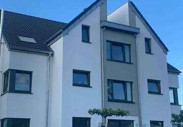 Wohnung Emmerich am Rhein - 3 Zimmer, 80 m&sup2;, 922&euro; | Angebot:27287659