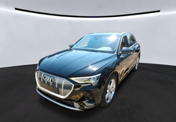 Audi e-tron 35.701 km 28.990 &euro; Reken 48734