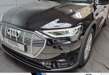Audi e-tron 32.650 km 32.840 &euro; Raesfeld 46348