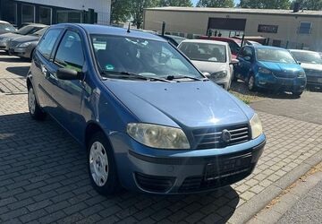 Fiat Punto 105.000 km 1.480 &euro; XANTEN 46509